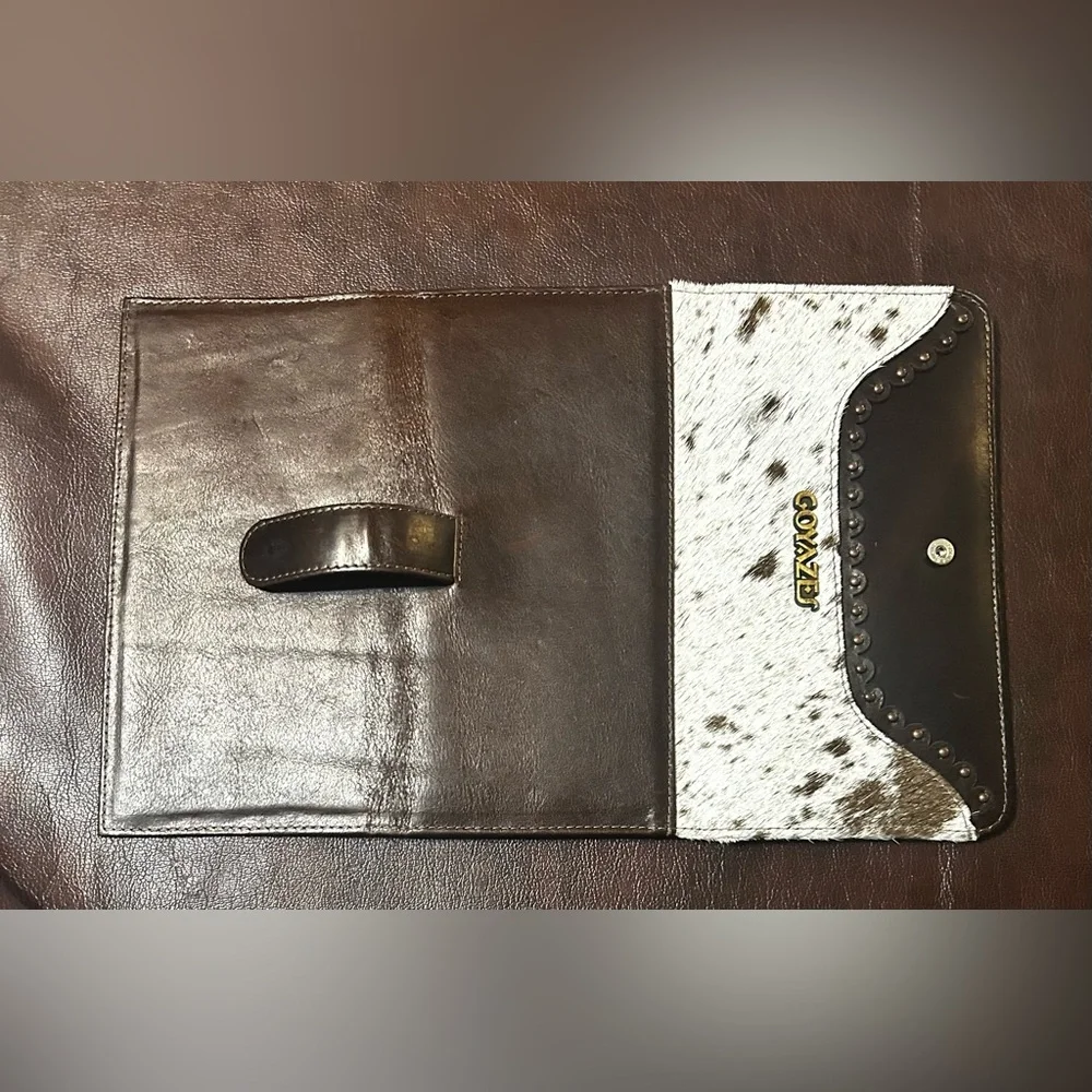 GOYAZES Brown and White Wallet with Elegant Two-Tone Western Design - Picture 4 of 6
